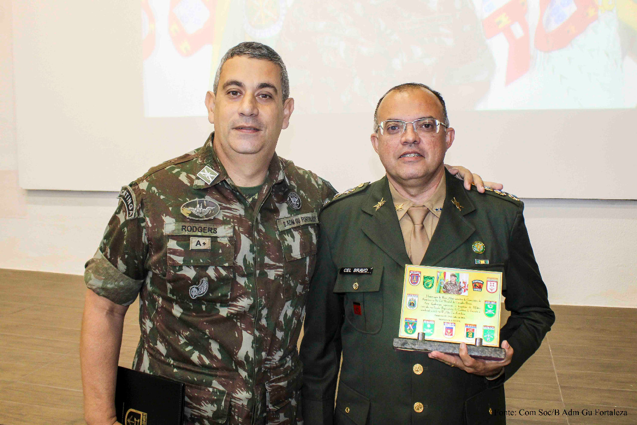 Declínio digital do Exército Brasileiro: Comandante testemunha